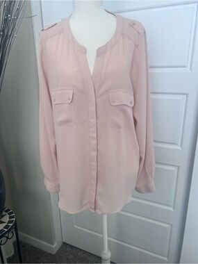 Bar III Blush Pink V-Neck Button-Front Utility Blouse